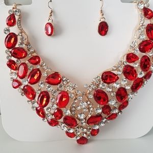 Red necklace set